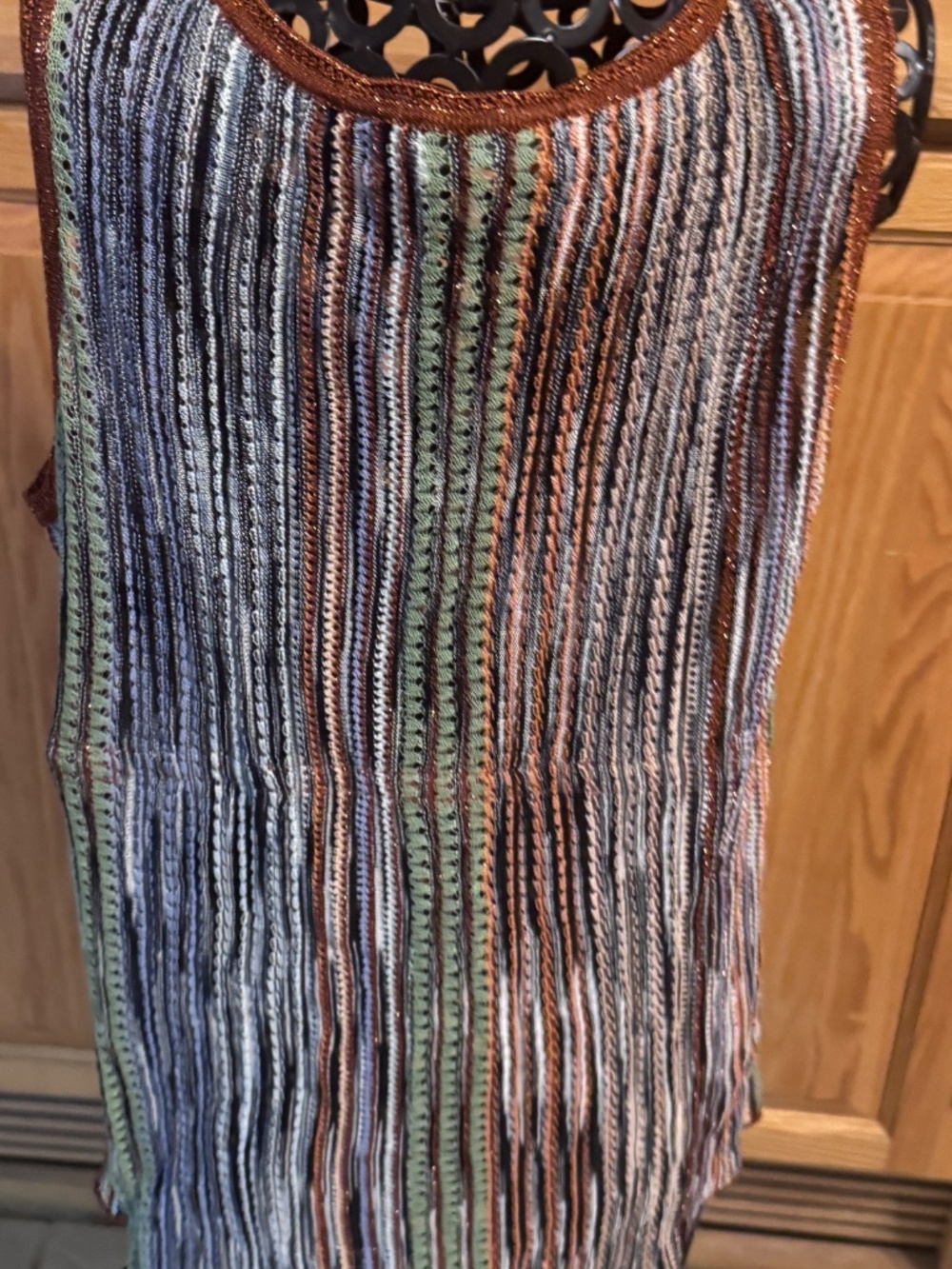 Women's Missni Size 6 Tank Top Italy Colorful Lightweight V- Neck Wide Straps - Picture 5 of 9